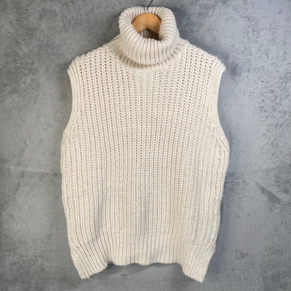 H&M Jackets & Blazers - H&M Sweater Vest Women Large Cream Turtleneck Chunky Oversized Preppy Fisherman